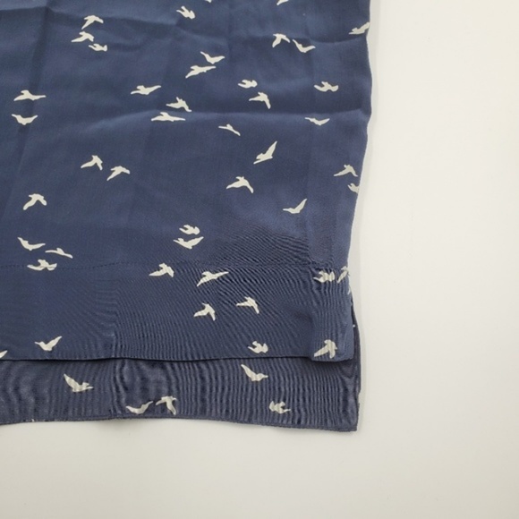Amour Vert 100% Silk Bird Print Crop Top - Picture 3 of 5